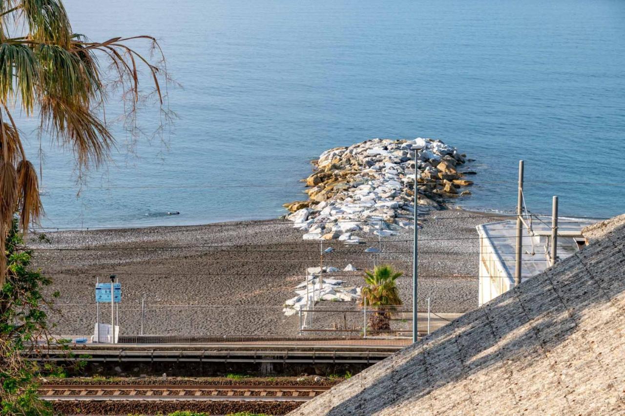 Real Park Hotel Cavi di Lavagna Kültér fotó